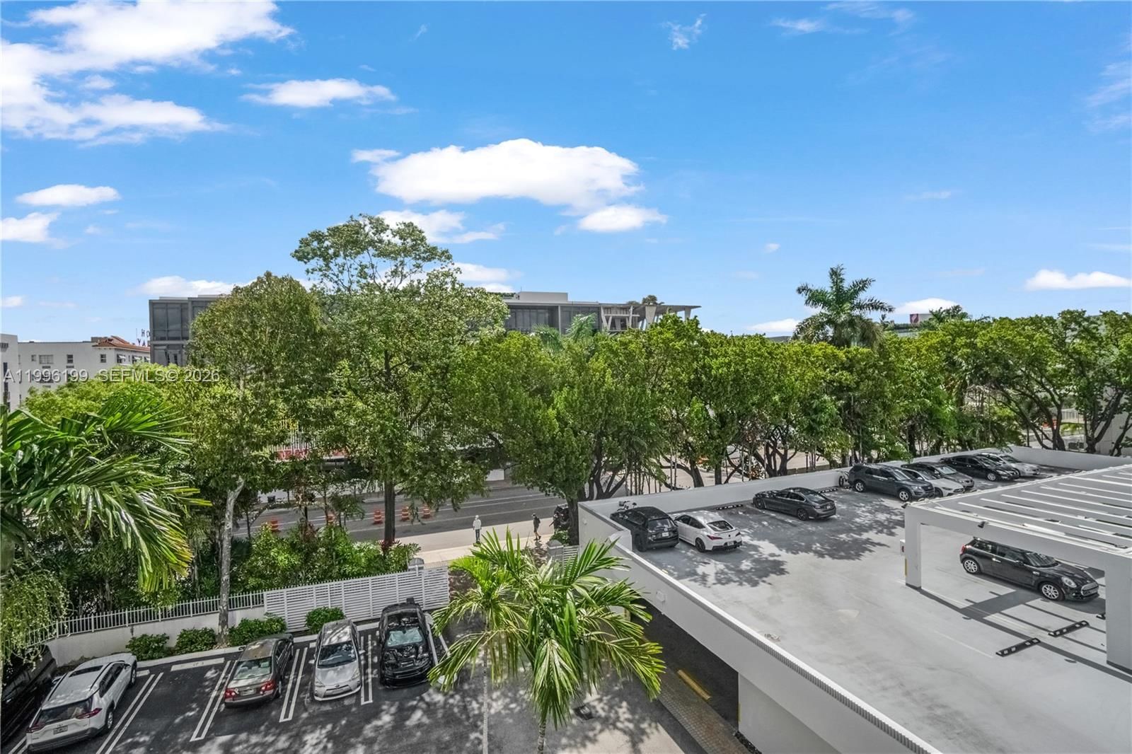 Real estate property located at 1688 West Ave #408, Miami-dade, West Bay Plaza Condo, Miami Beach, FL