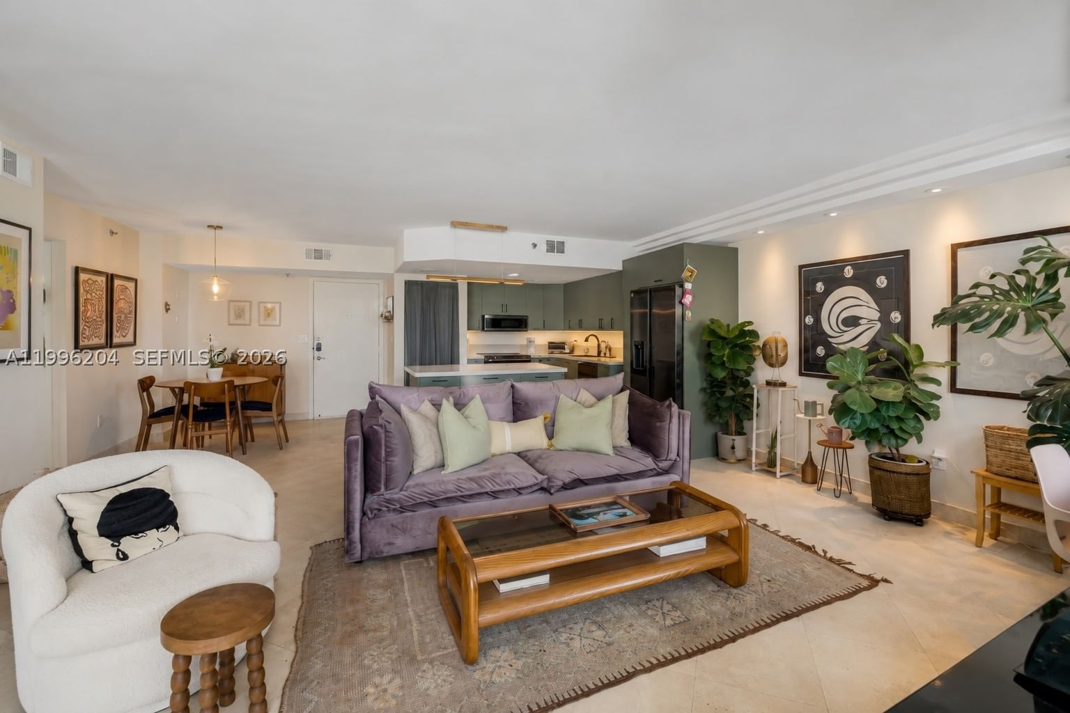 Real estate property located at 1621 Bay Rd #802, Miami-dade, Bayview Plaza Condo, Miami Beach, FL