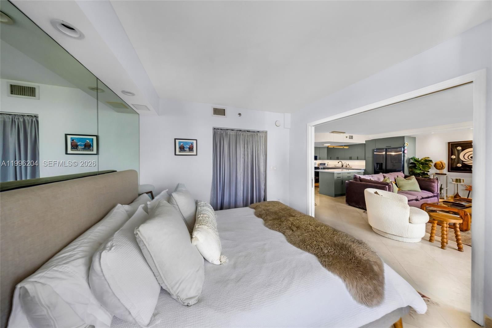 Real estate property located at 1621 Bay Rd #802, Miami-dade, Bayview Plaza Condo, Miami Beach, FL