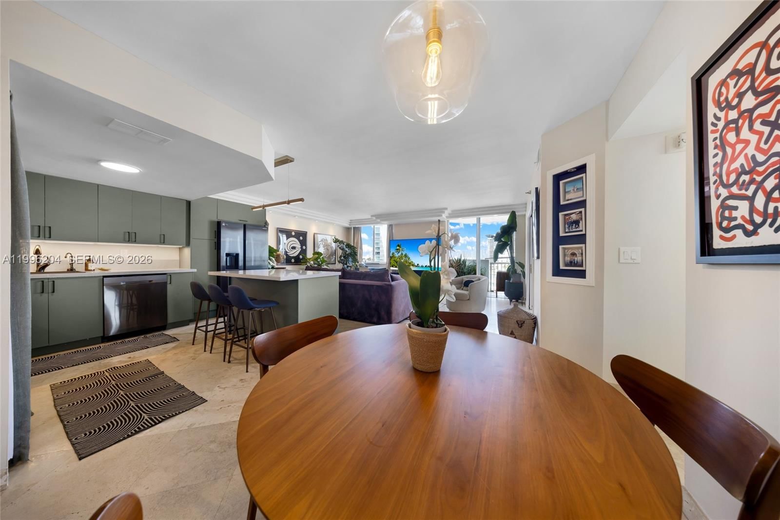 Real estate property located at 1621 Bay Rd #802, Miami-dade, Bayview Plaza Condo, Miami Beach, FL