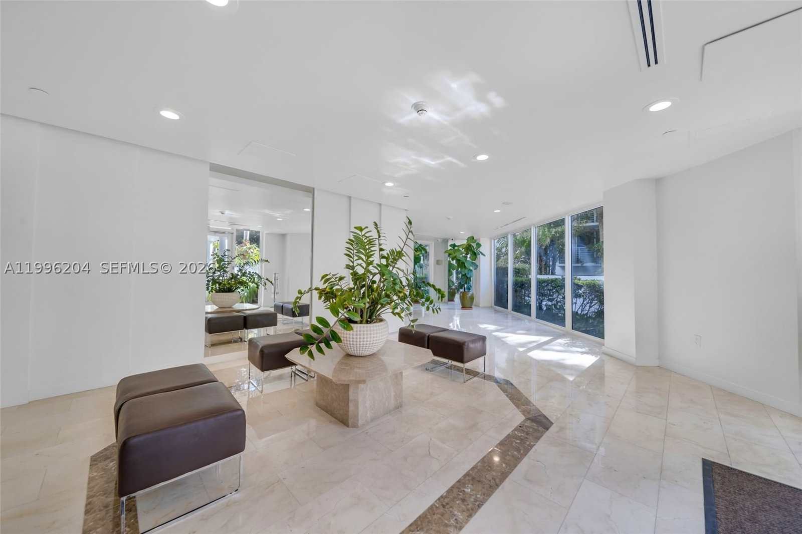 Real estate property located at 1621 Bay Rd #802, Miami-dade, Bayview Plaza Condo, Miami Beach, FL