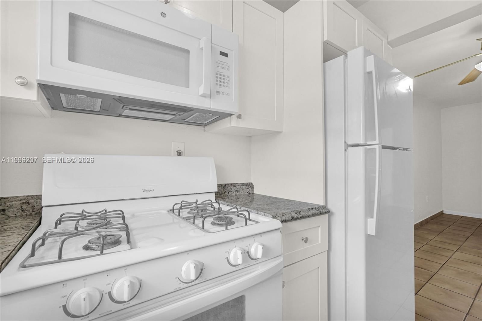 Real estate property located at 4655 Palm Ave #205, Miami-dade, Royal Palm Gardens Condo, Hialeah, FL