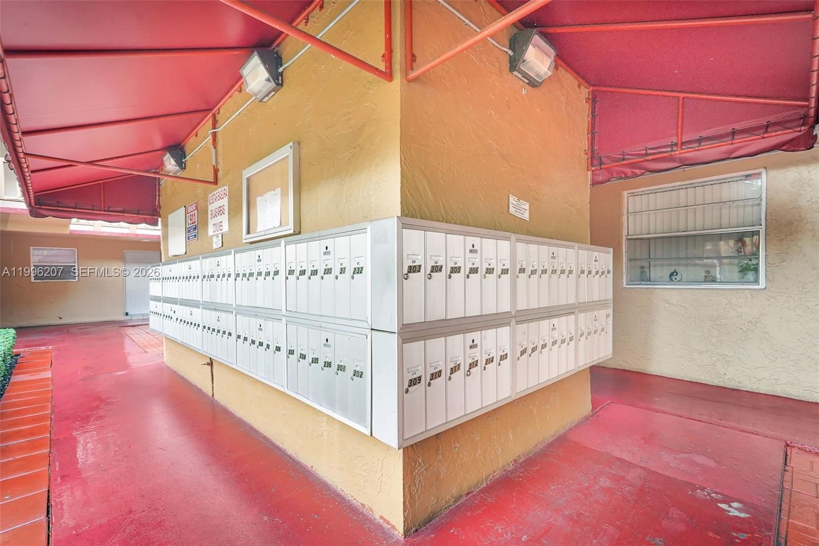 Real estate property located at 4655 Palm Ave #205, Miami-dade, Royal Palm Gardens Condo, Hialeah, FL