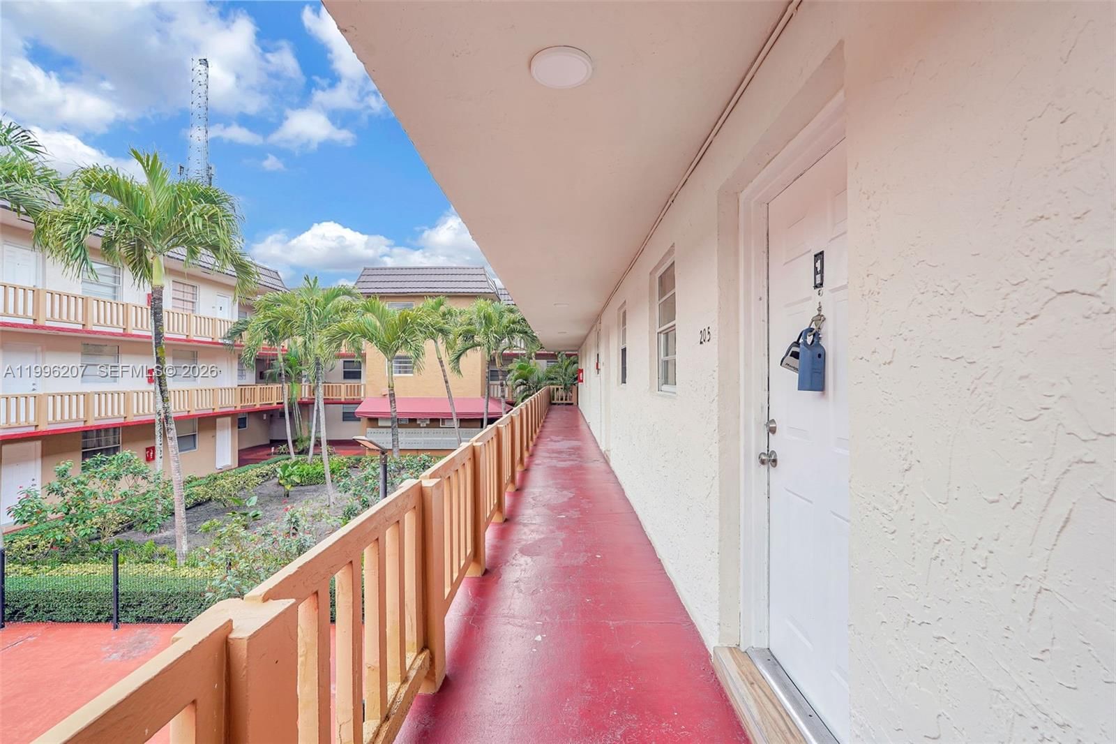 Real estate property located at 4655 Palm Ave #205, Miami-dade, Royal Palm Gardens Condo, Hialeah, FL