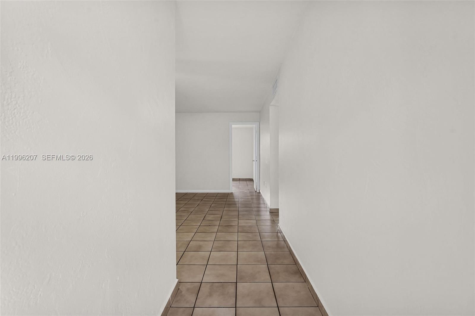 Real estate property located at 4655 Palm Ave #205, Miami-dade, Royal Palm Gardens Condo, Hialeah, FL