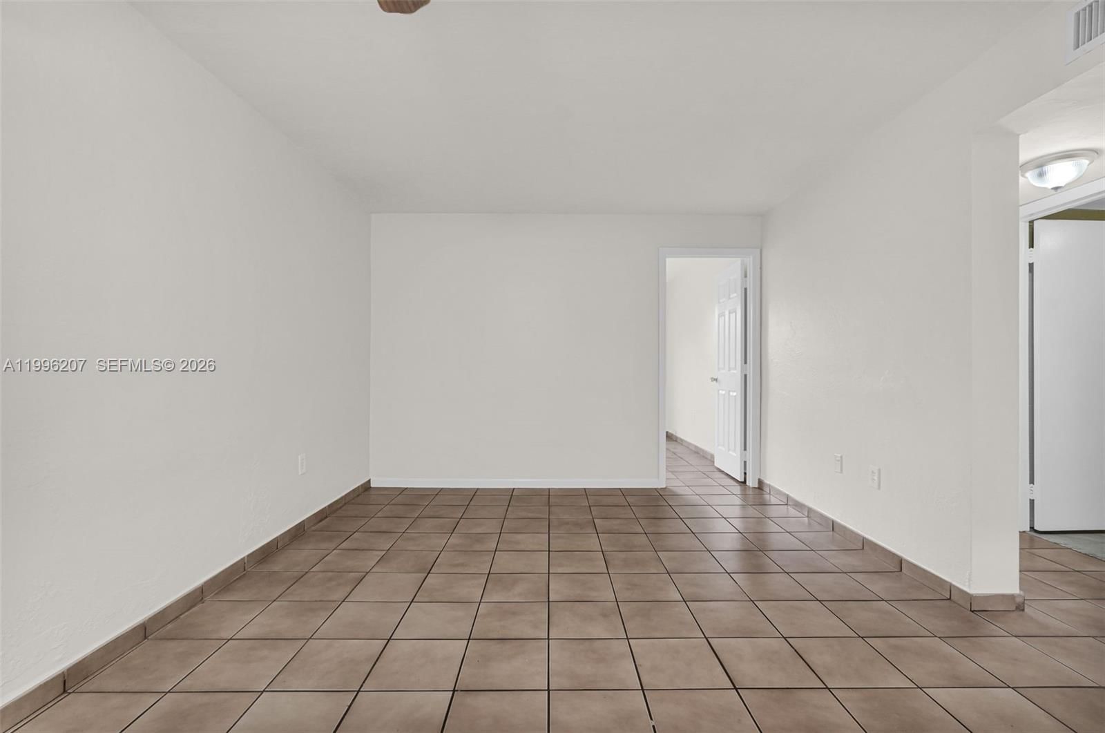 Real estate property located at 4655 Palm Ave #205, Miami-dade, Royal Palm Gardens Condo, Hialeah, FL