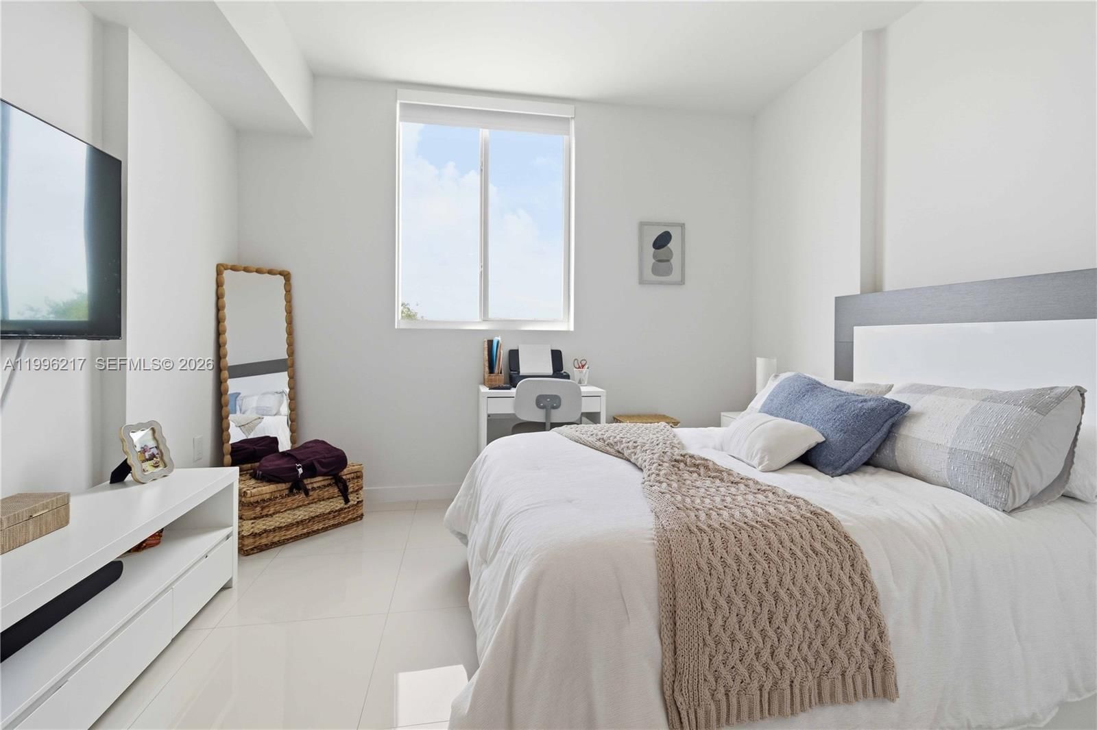 Real estate property located at 7875 107th Ave #310, Miami-dade, Midtown Doral Condo 4, Doral, FL