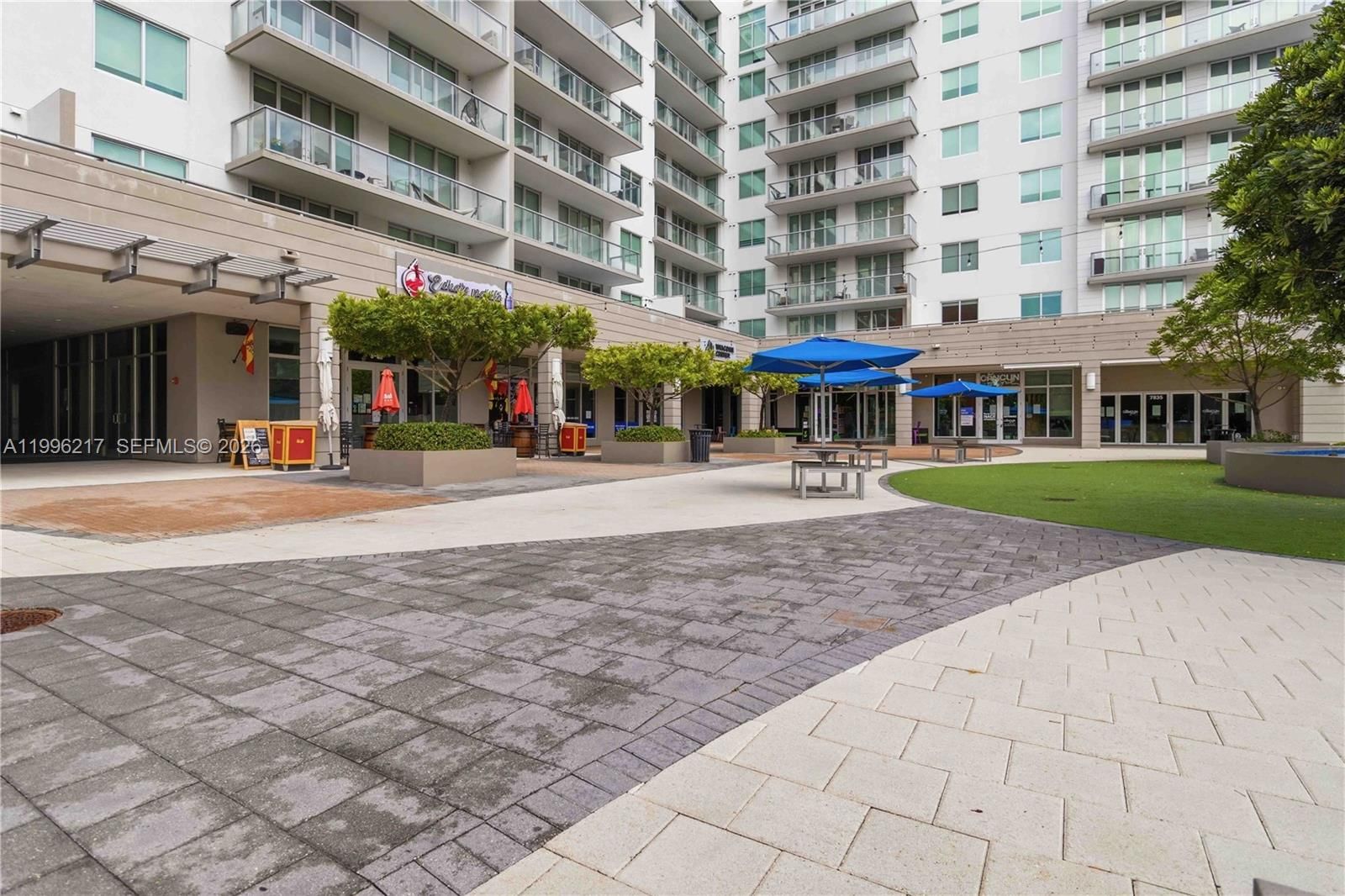 Real estate property located at 7875 107th Ave #310, Miami-dade, Midtown Doral Condo 4, Doral, FL