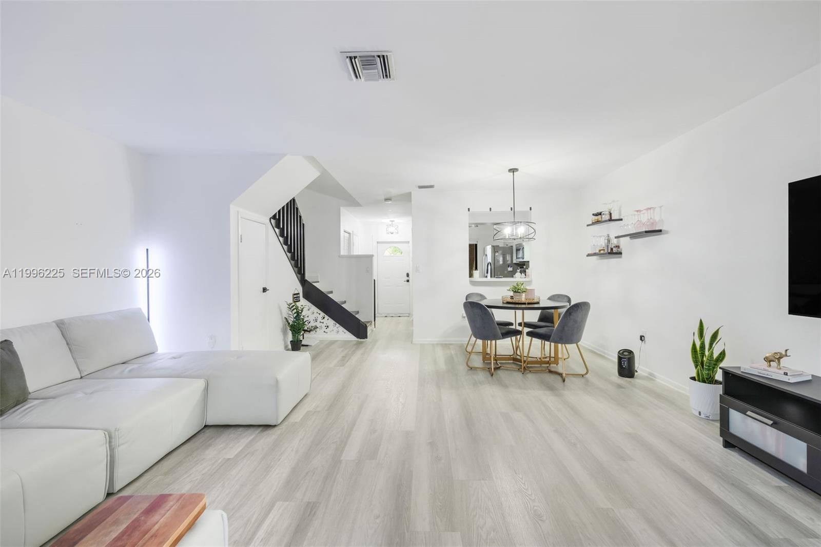 Real estate property located at 4155 Coral Springs Dr #4155, Broward, Lovins Townhouses Condo, Coral Springs, FL