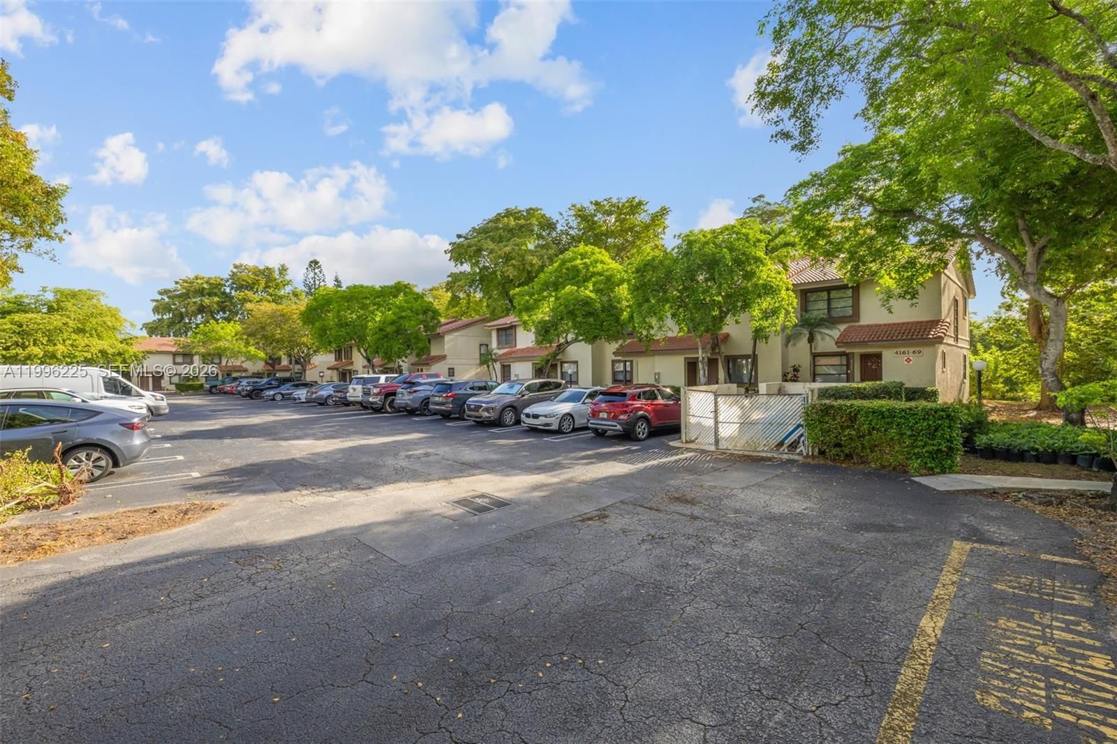 Real estate property located at 4155 Coral Springs Dr #4155, Broward, Lovins Townhouses Condo, Coral Springs, FL