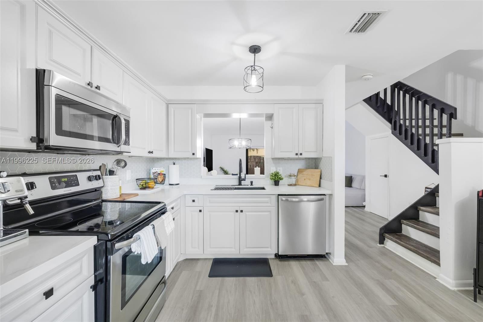 Real estate property located at 4155 Coral Springs Dr #4155, Broward, Lovins Townhouses Condo, Coral Springs, FL