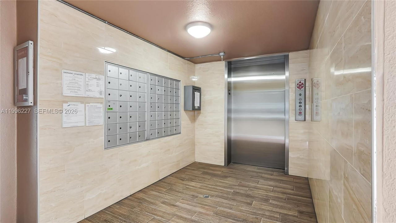 Real estate property located at 100 130th Ter #204C, Broward, Lancaster At Century Vill, Pembroke Pines, FL