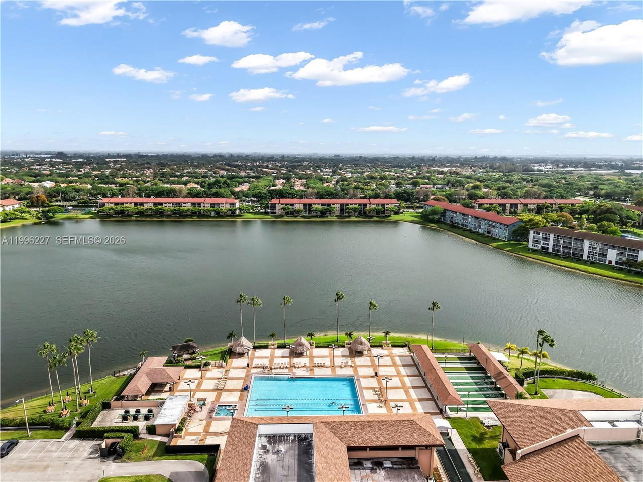 Real estate property located at 100 130th Ter #204C, Broward, Lancaster At Century Vill, Pembroke Pines, FL