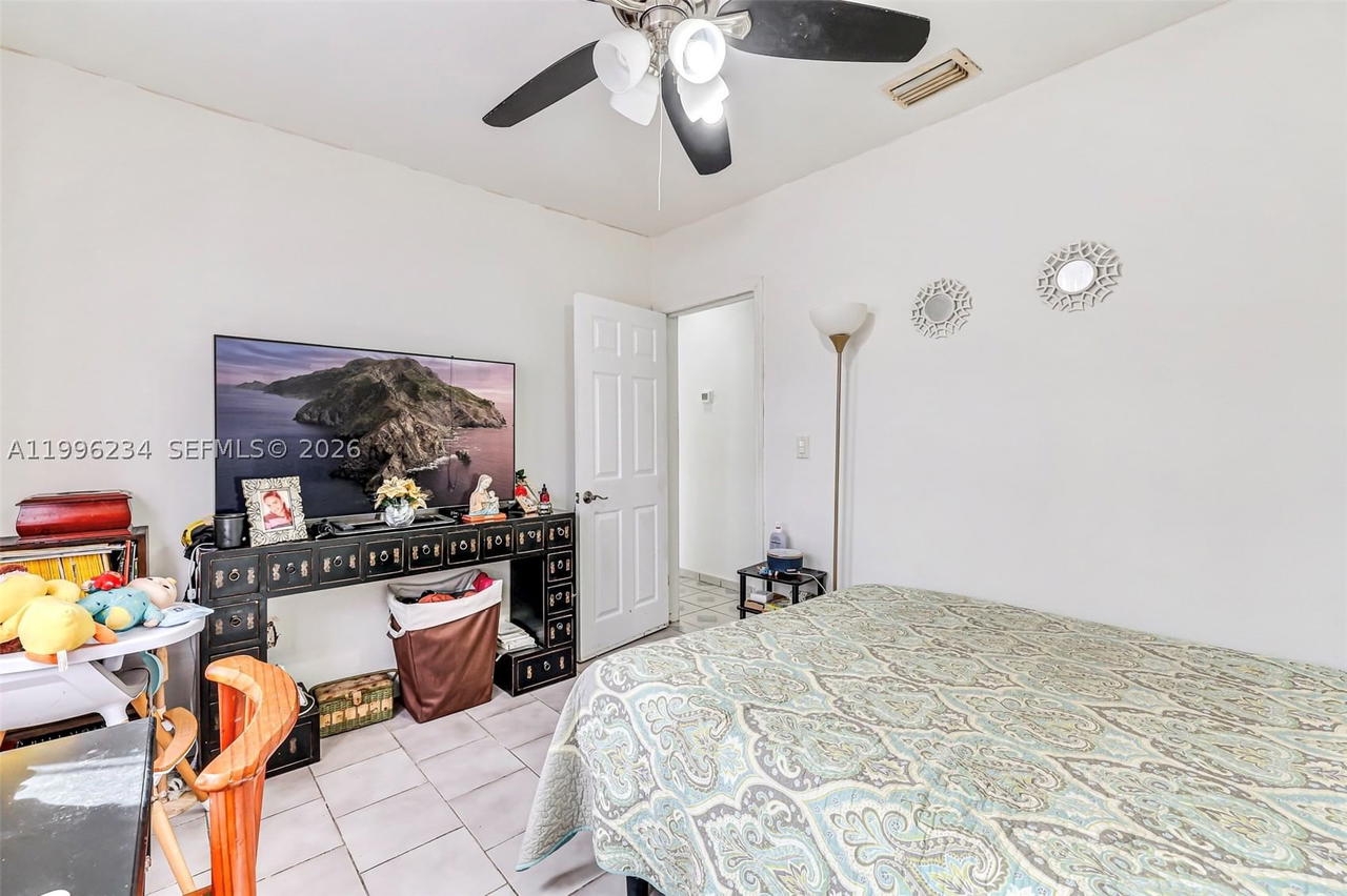Real estate property located at 1263 182nd St, Miami-dade, Fulford By The Sea Rev Pl, North Miami Beach, FL