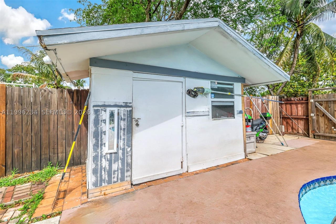 Real estate property located at 1263 182nd St, Miami-dade, Fulford By The Sea Rev Pl, North Miami Beach, FL