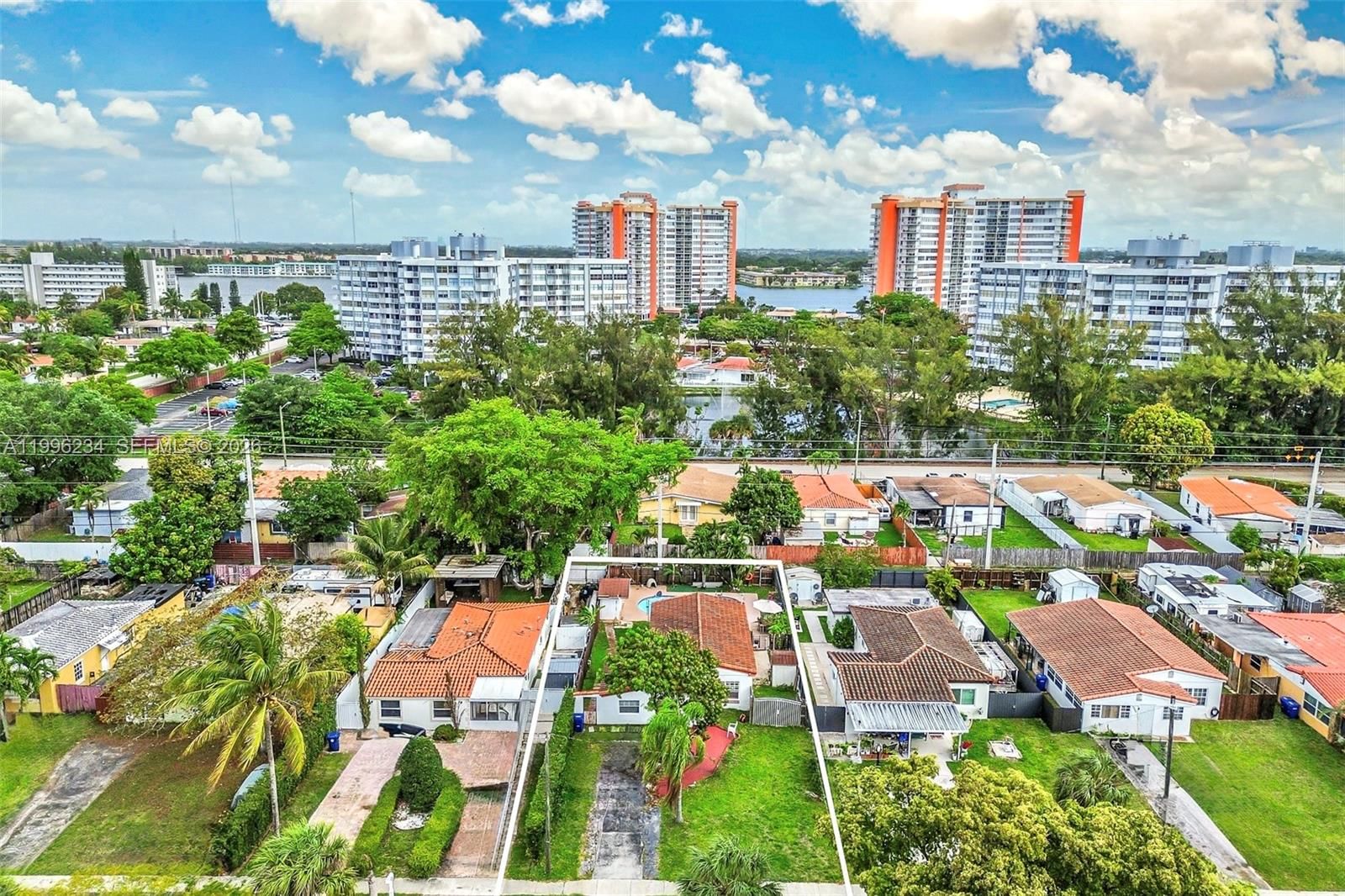 Real estate property located at 1263 182nd St, Miami-dade, Fulford By The Sea Rev Pl, North Miami Beach, FL