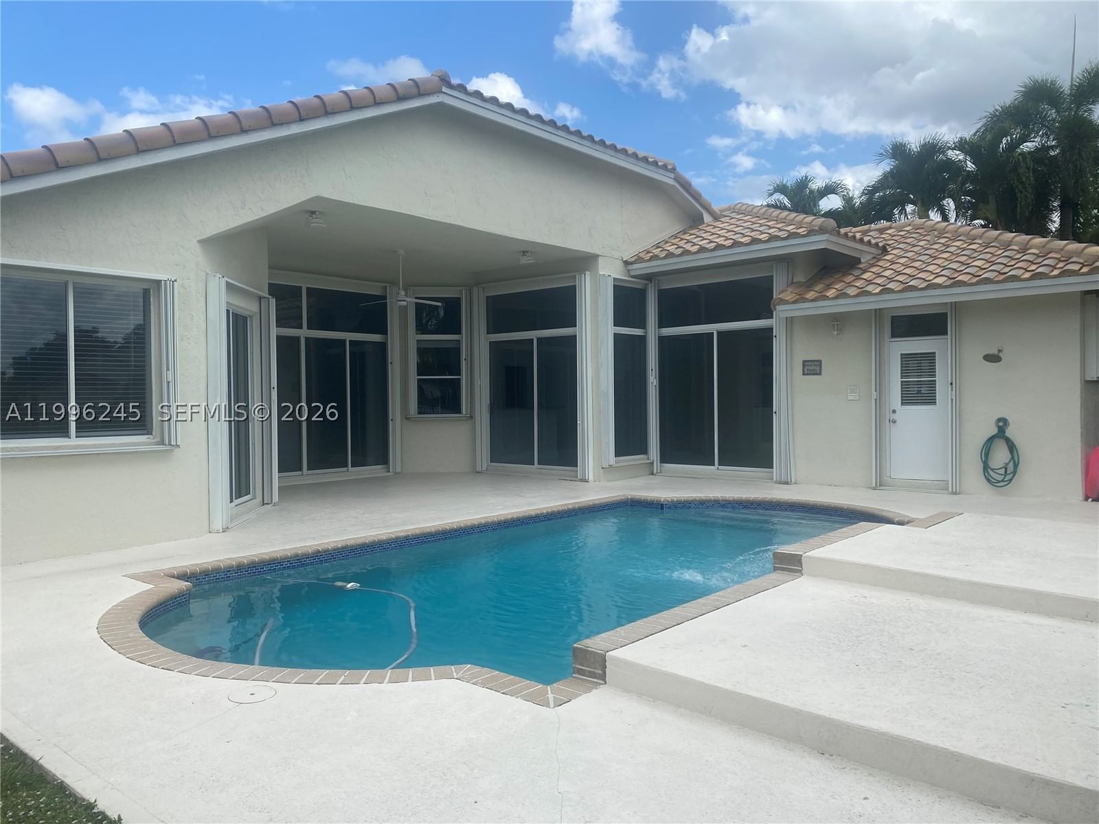 Real estate property located at 3066 Lakewood Cir, Broward, Sector 7 South -, Weston, FL