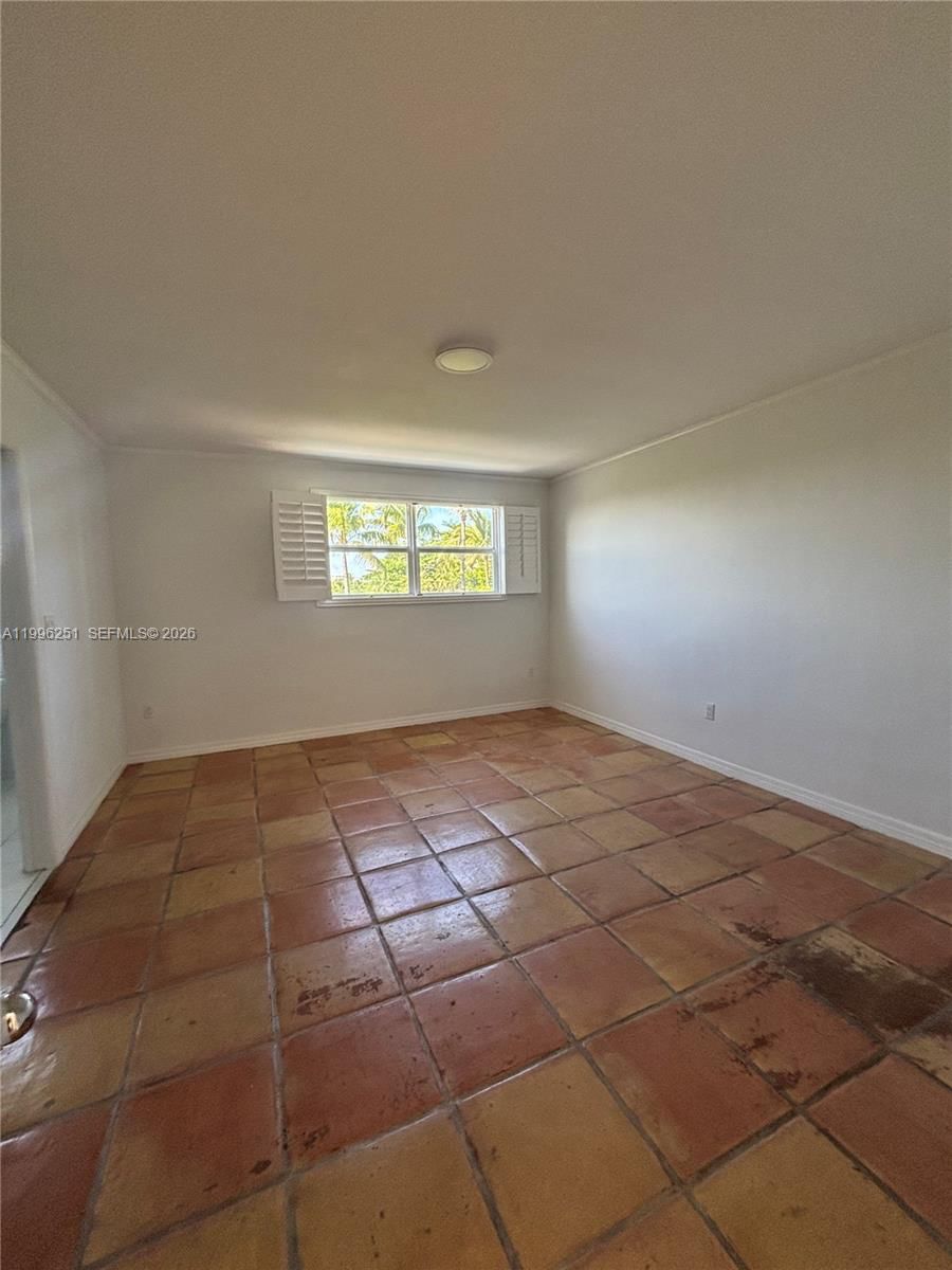 Real estate property located at 555 Crandon Blvd #43, Miami-dade, Crandon Tower Condo, Key Biscayne, FL