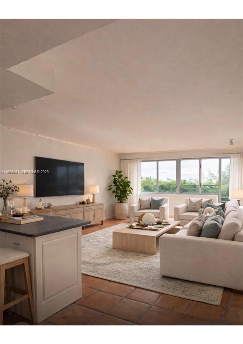 Real estate property located at 555 Crandon Blvd #43, Miami-dade, Crandon Tower Condo, Key Biscayne, FL