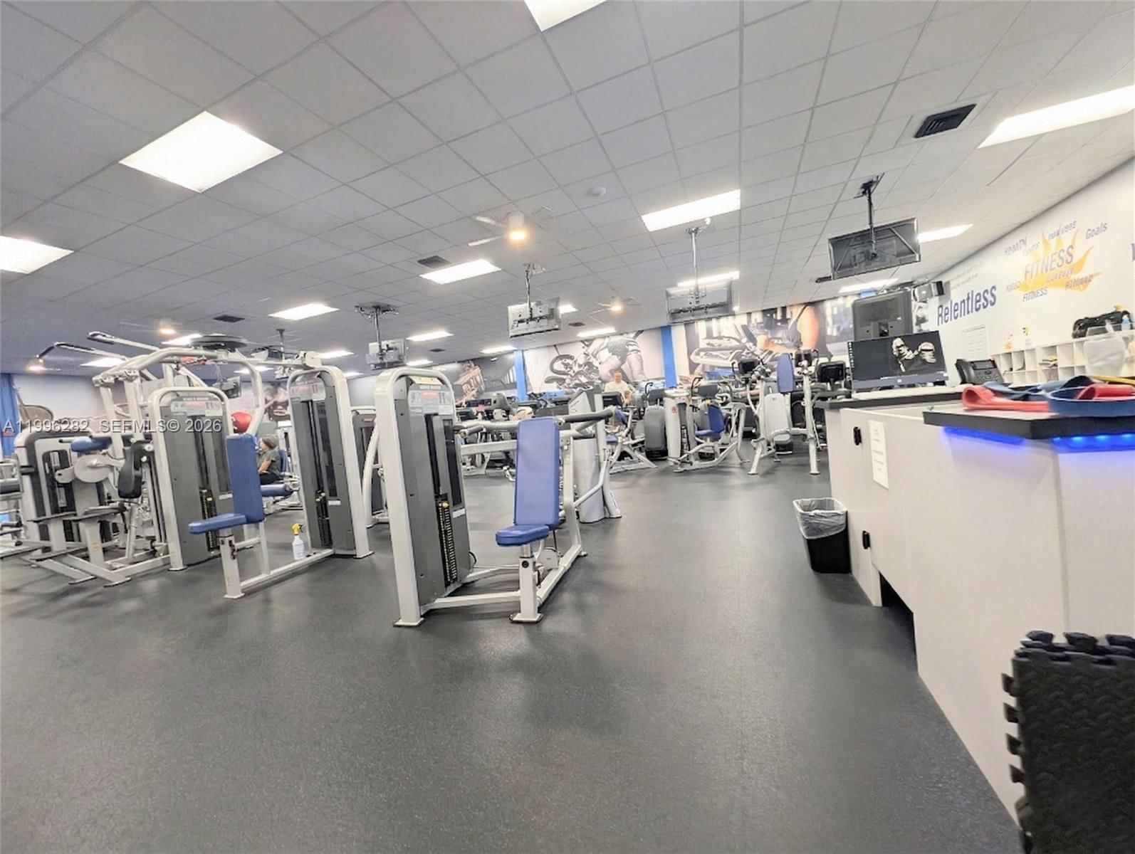 Real estate property located at 310 Lakeview Dr #105, Broward, Racquet Club Apts At Bona, Weston, FL