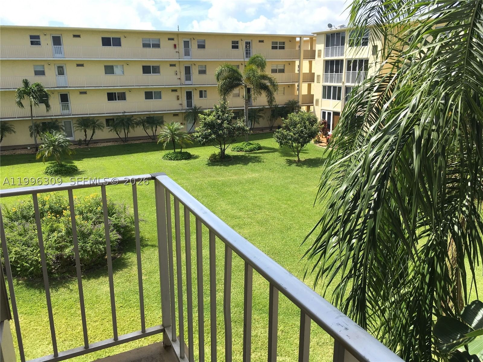 Real estate property located at 300 26th Ave #314, Palm Beach, Village Royale Greenhill, Boynton Beach, FL