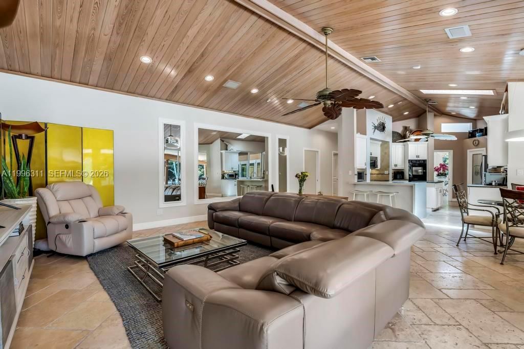 Real estate property located at 5328 Leitner Dr, Broward, Whispering Woods, Coral Springs, FL