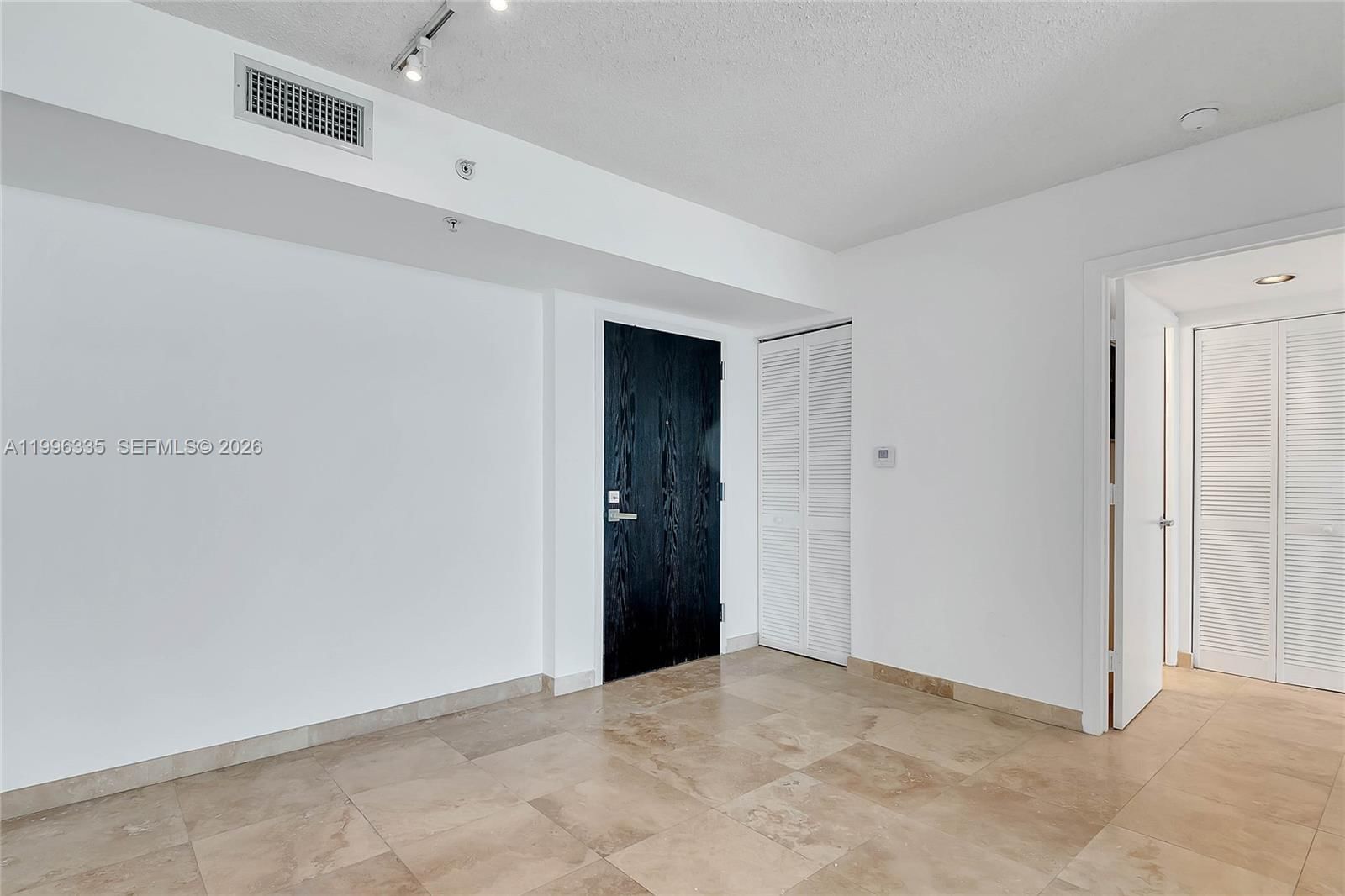 Real estate property located at 90 Alton Rd #1409, Miami-dade, Yacht Club At Portofino, Miami Beach, FL