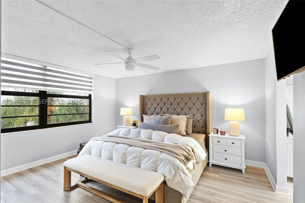 Real estate property located at 1101 Colony Point Cir #301, Broward, Colony Point 4 Condo, Pembroke Pines, FL