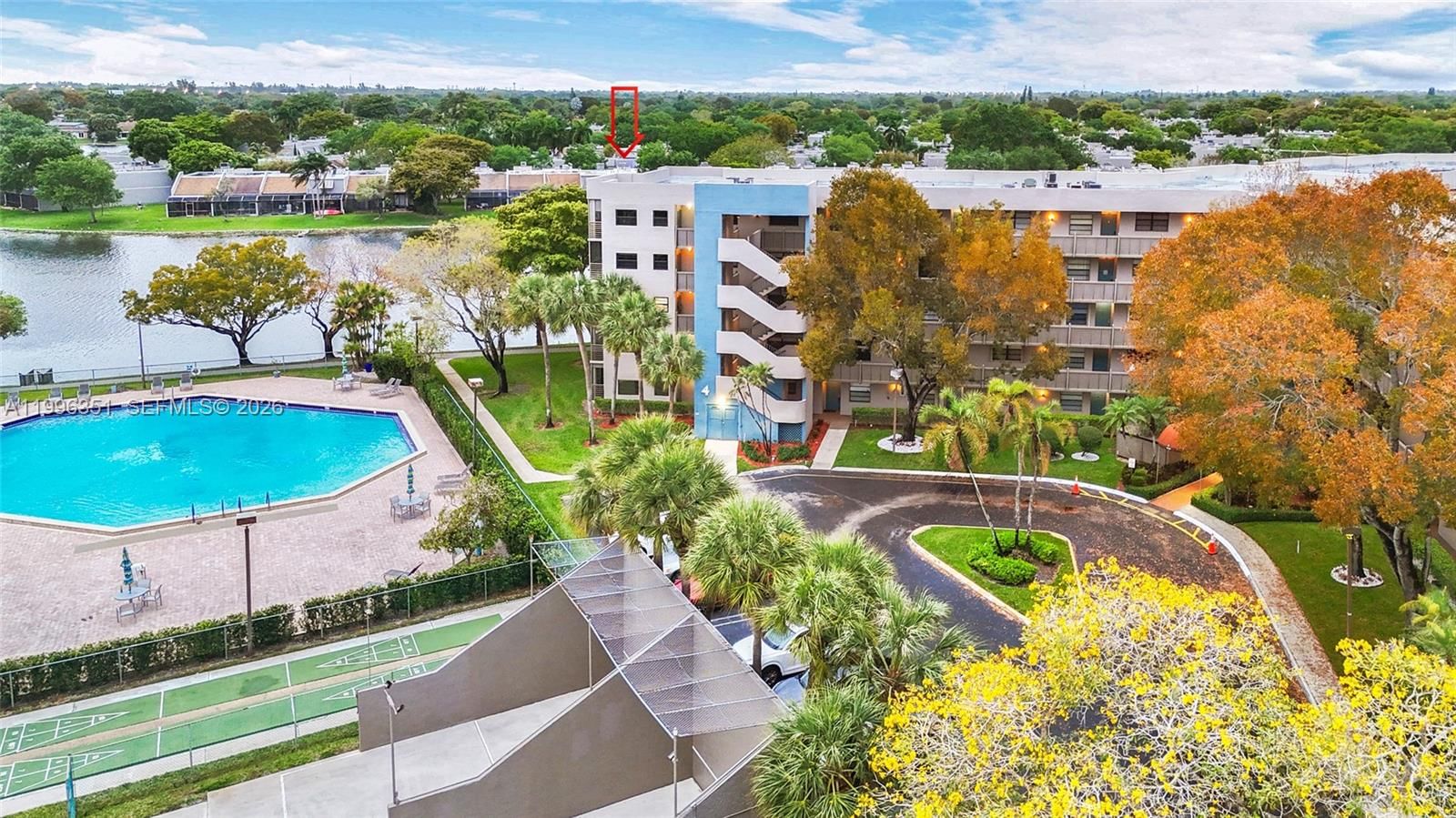 Real estate property located at 1101 Colony Point Cir #301, Broward, Colony Point 4 Condo, Pembroke Pines, FL