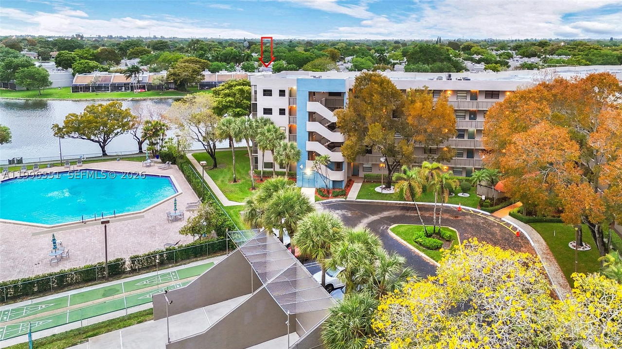 Real estate property located at 1101 Colony Point Cir #301, Broward, Colony Point 4 Condo, Pembroke Pines, FL