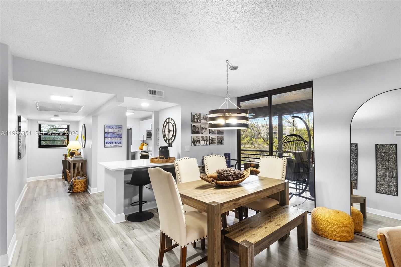 Real estate property located at 1101 Colony Point Cir #301, Broward, Colony Point 4 Condo, Pembroke Pines, FL