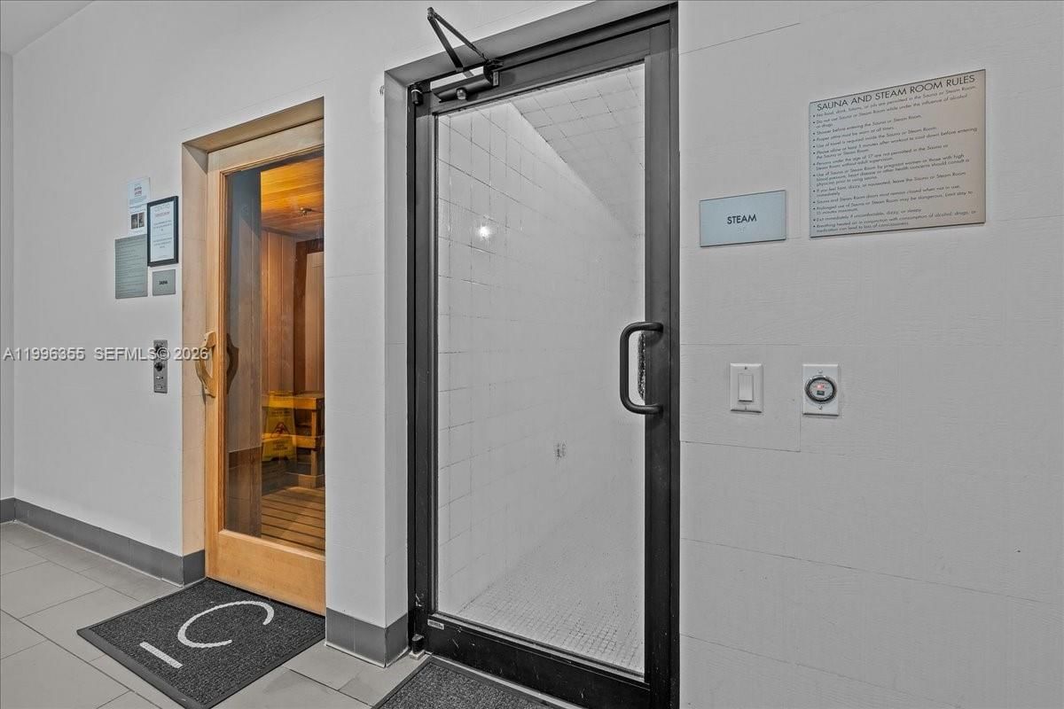 Real estate property located at 151 1st St #3107, Miami-dade, Centro Condo, Miami, FL