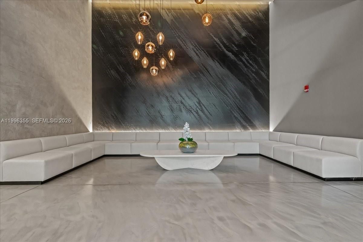 Real estate property located at 151 1st St #3107, Miami-dade, Centro Condo, Miami, FL