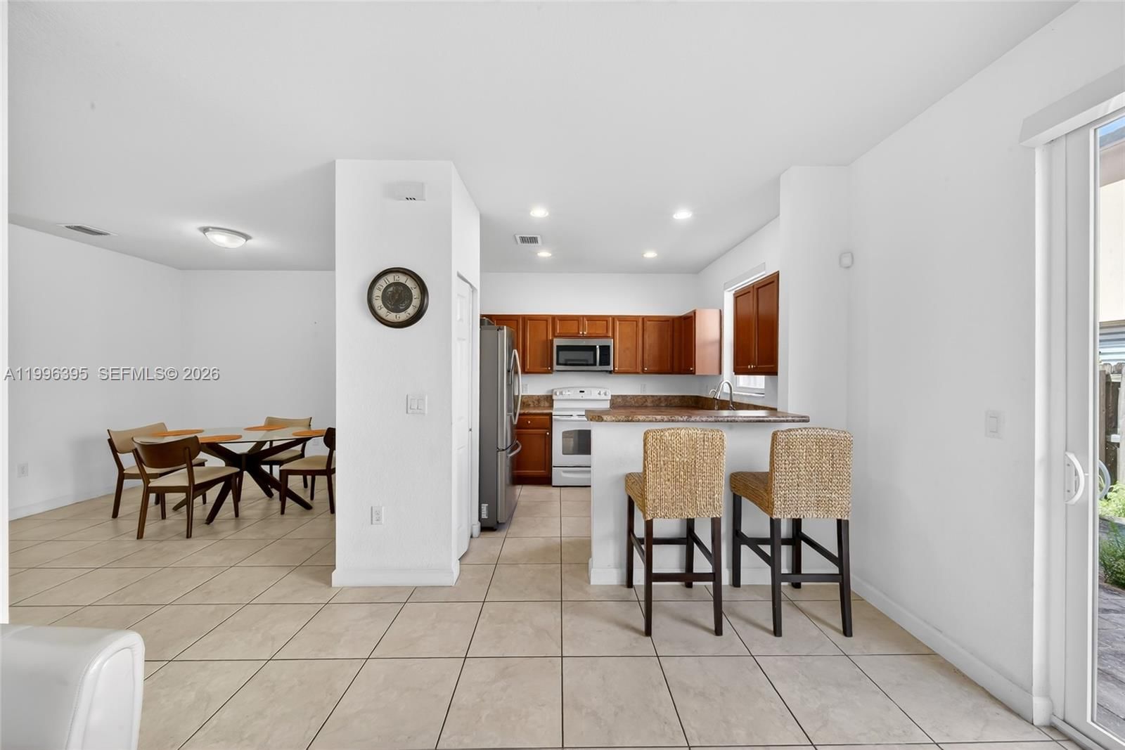 Real estate property located at 8766 112th Path, Miami-dade, Islands At Doral Northwes, Doral, FL