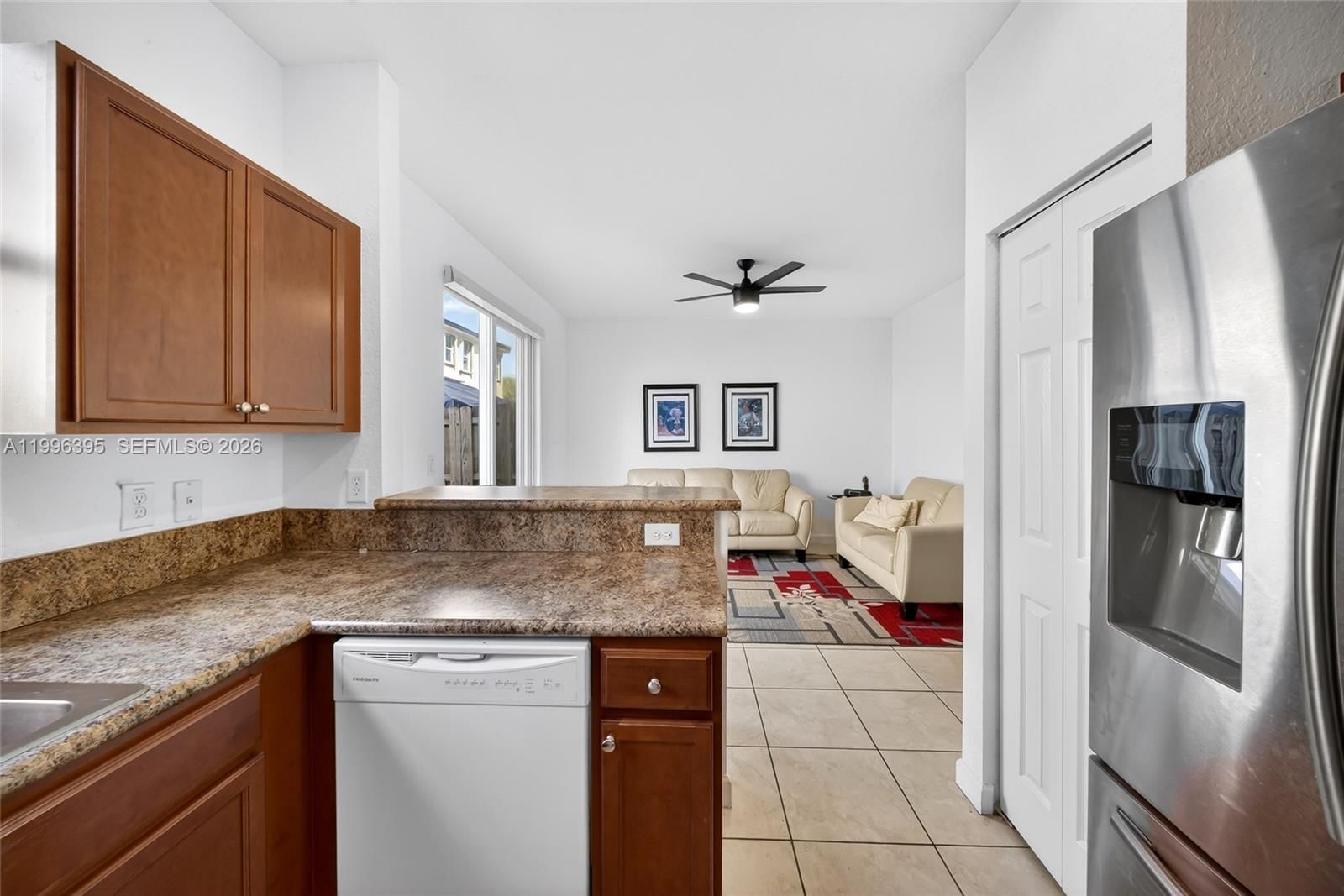 Real estate property located at 8766 112th Path, Miami-dade, Islands At Doral Northwes, Doral, FL