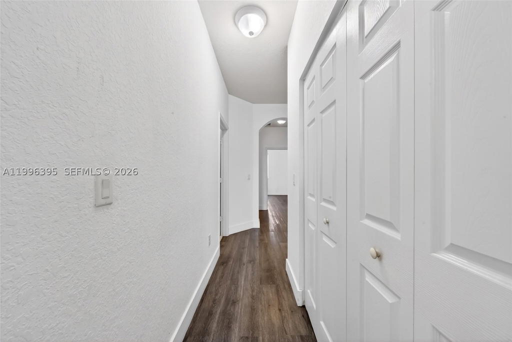 Real estate property located at 8766 112th Path, Miami-dade, Islands At Doral Northwes, Doral, FL