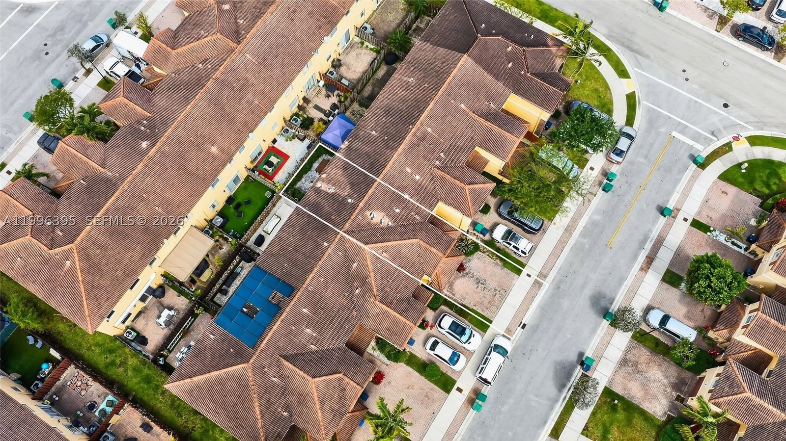 Real estate property located at 8766 112th Path, Miami-dade, Islands At Doral Northwes, Doral, FL
