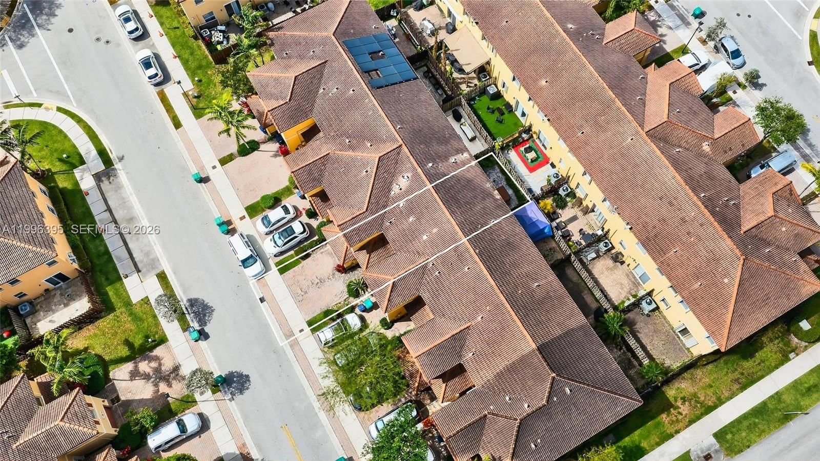 Real estate property located at 8766 112th Path, Miami-dade, Islands At Doral Northwes, Doral, FL