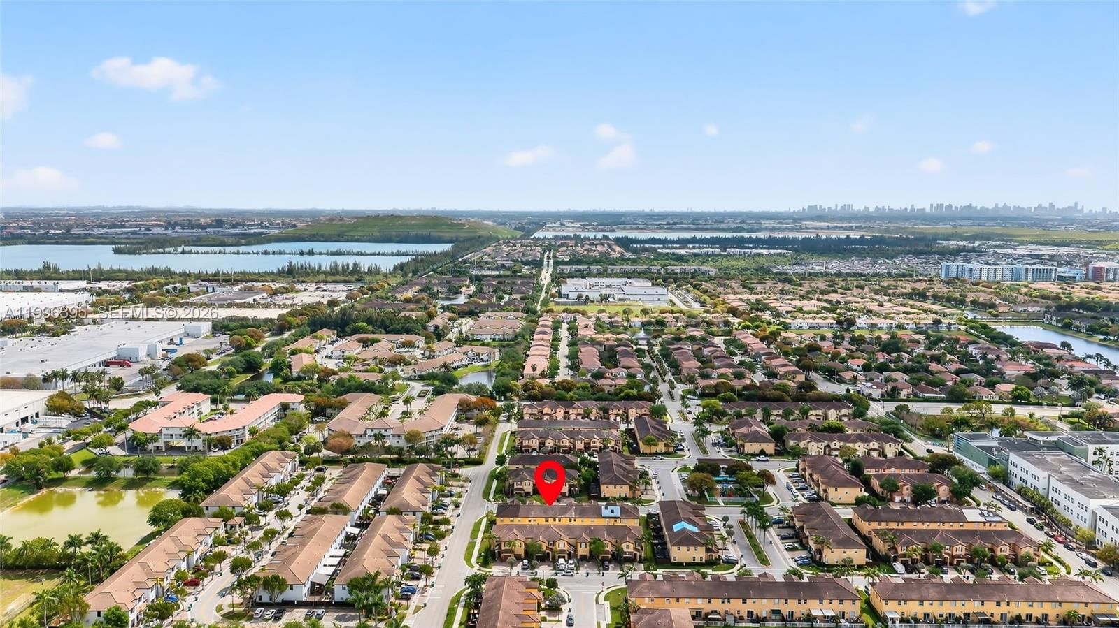 Real estate property located at 8766 112th Path, Miami-dade, Islands At Doral Northwes, Doral, FL