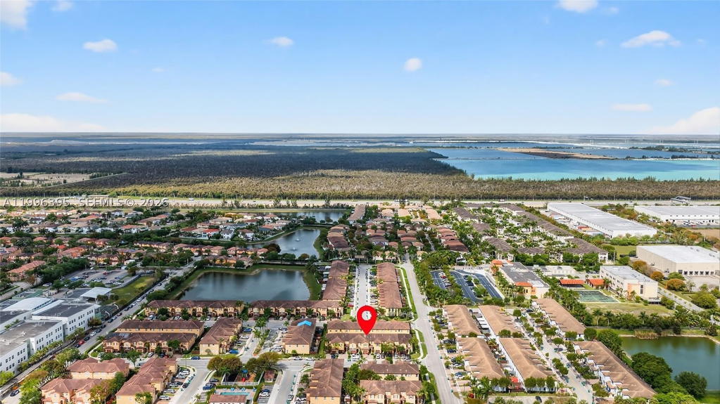 Real estate property located at 8766 112th Path, Miami-dade, Islands At Doral Northwes, Doral, FL
