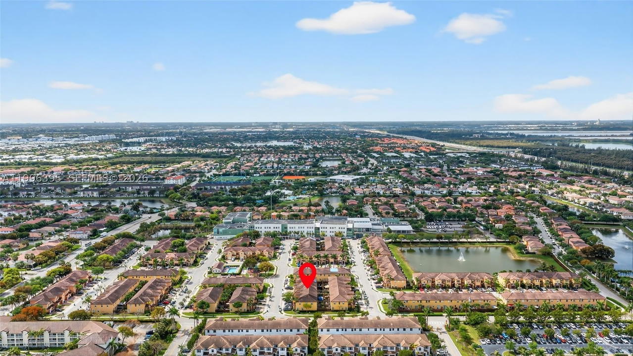 Real estate property located at 8766 112th Path, Miami-dade, Islands At Doral Northwes, Doral, FL