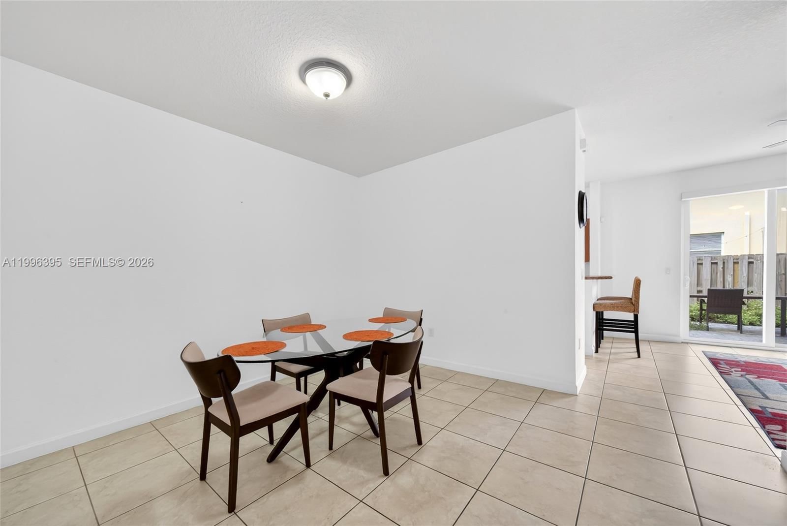 Real estate property located at 8766 112th Path, Miami-dade, Islands At Doral Northwes, Doral, FL