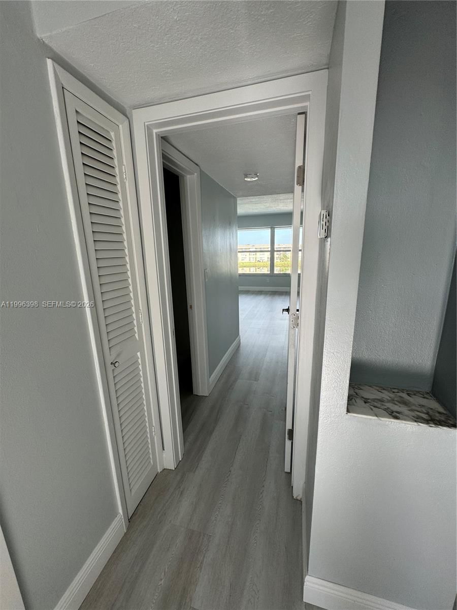 Real estate property located at 1398 191st St C305, Miami-dade, Second Forum Condo, Miami, FL