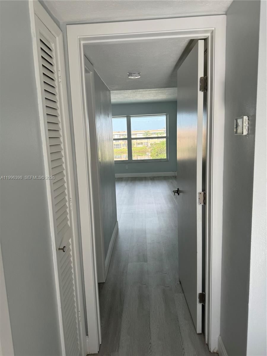 Real estate property located at 1398 191st St C305, Miami-dade, Second Forum Condo, Miami, FL