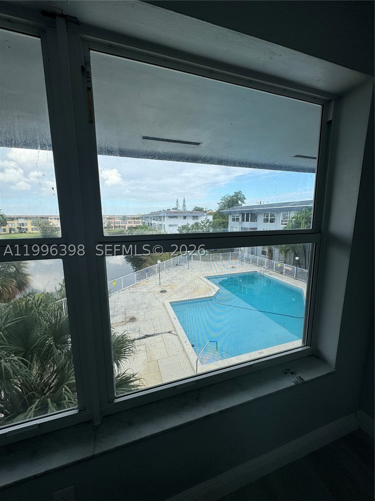 Real estate property located at 1398 191st St C305, Miami-dade, Second Forum Condo, Miami, FL