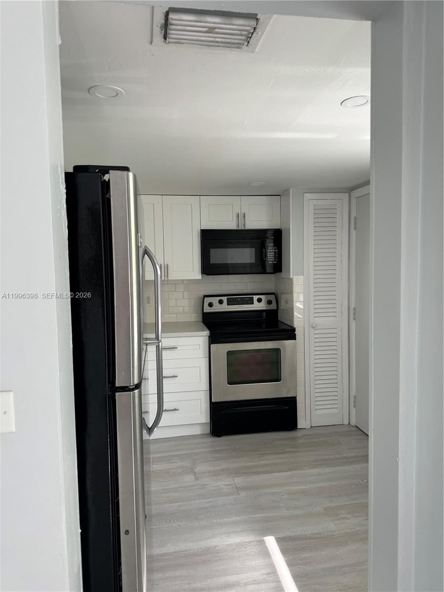 Real estate property located at 1398 191st St C305, Miami-dade, Second Forum Condo, Miami, FL