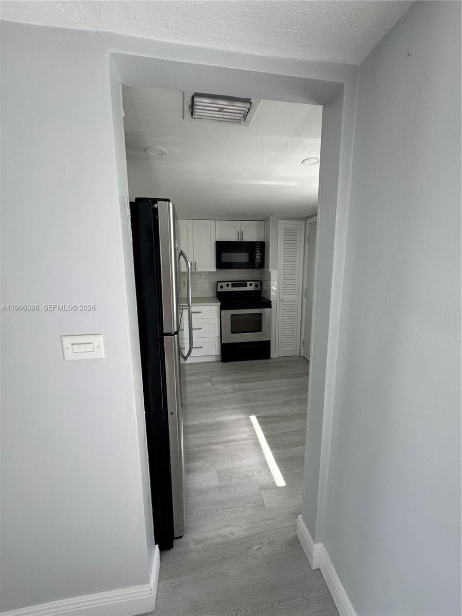 Real estate property located at 1398 191st St C305, Miami-dade, Second Forum Condo, Miami, FL