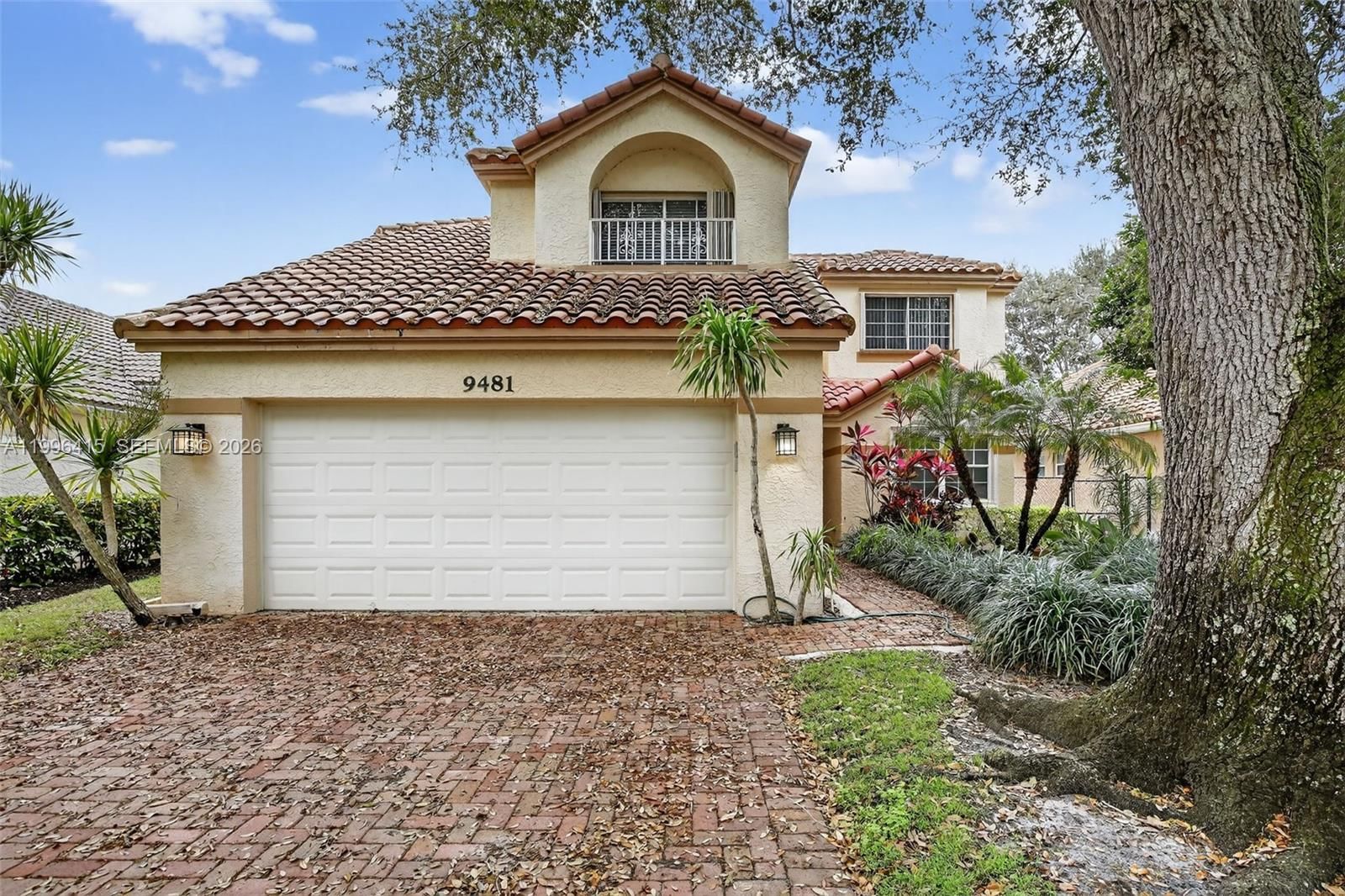 Real estate property located at 9481 Oak Grove Cir, Broward, Oak Grove At Forest Ridge, Davie, FL