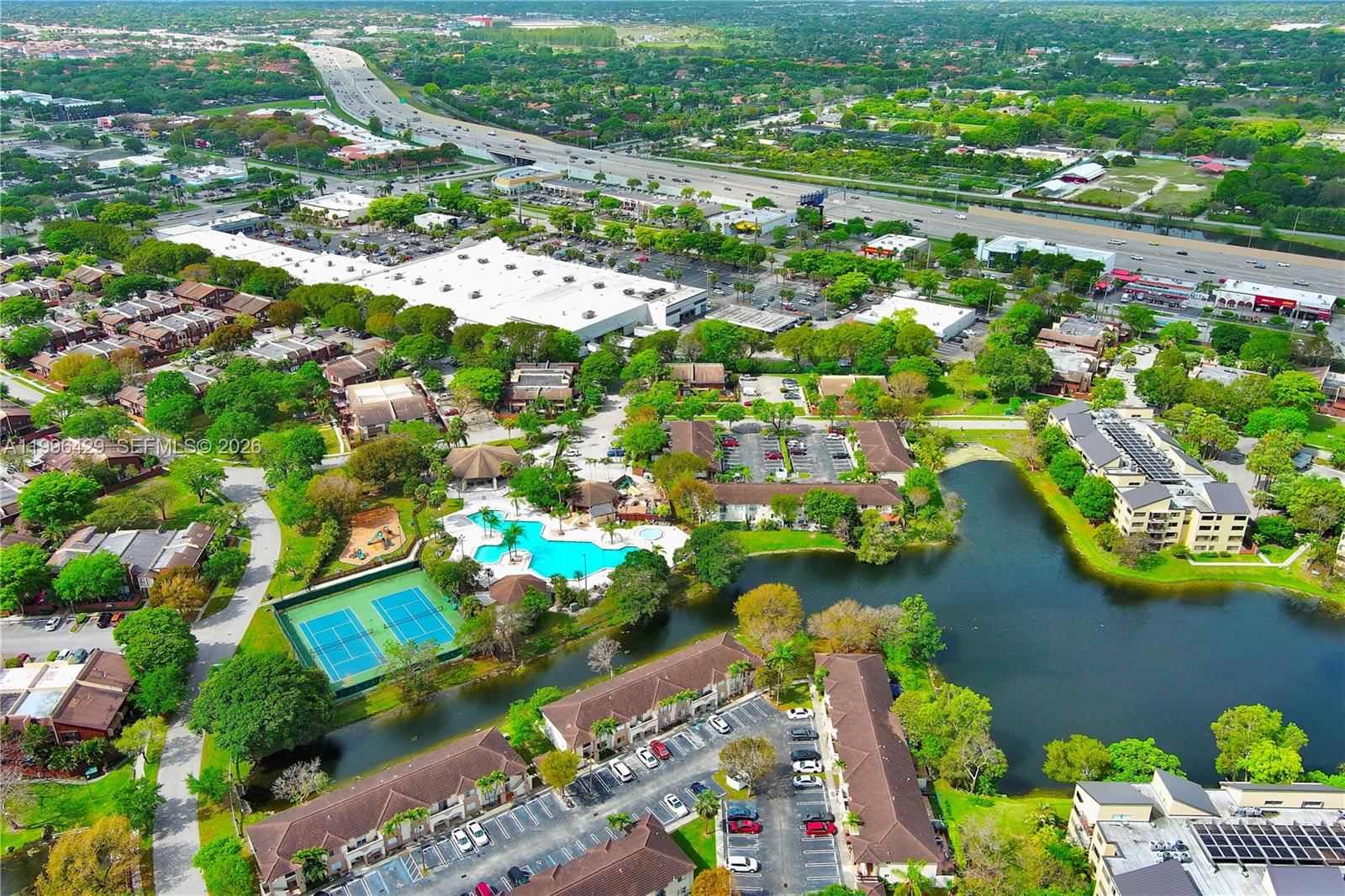 Real estate property located at 6614 114th PL F-71, Miami-dade, Snapper Village Phase Ii, Miami, FL