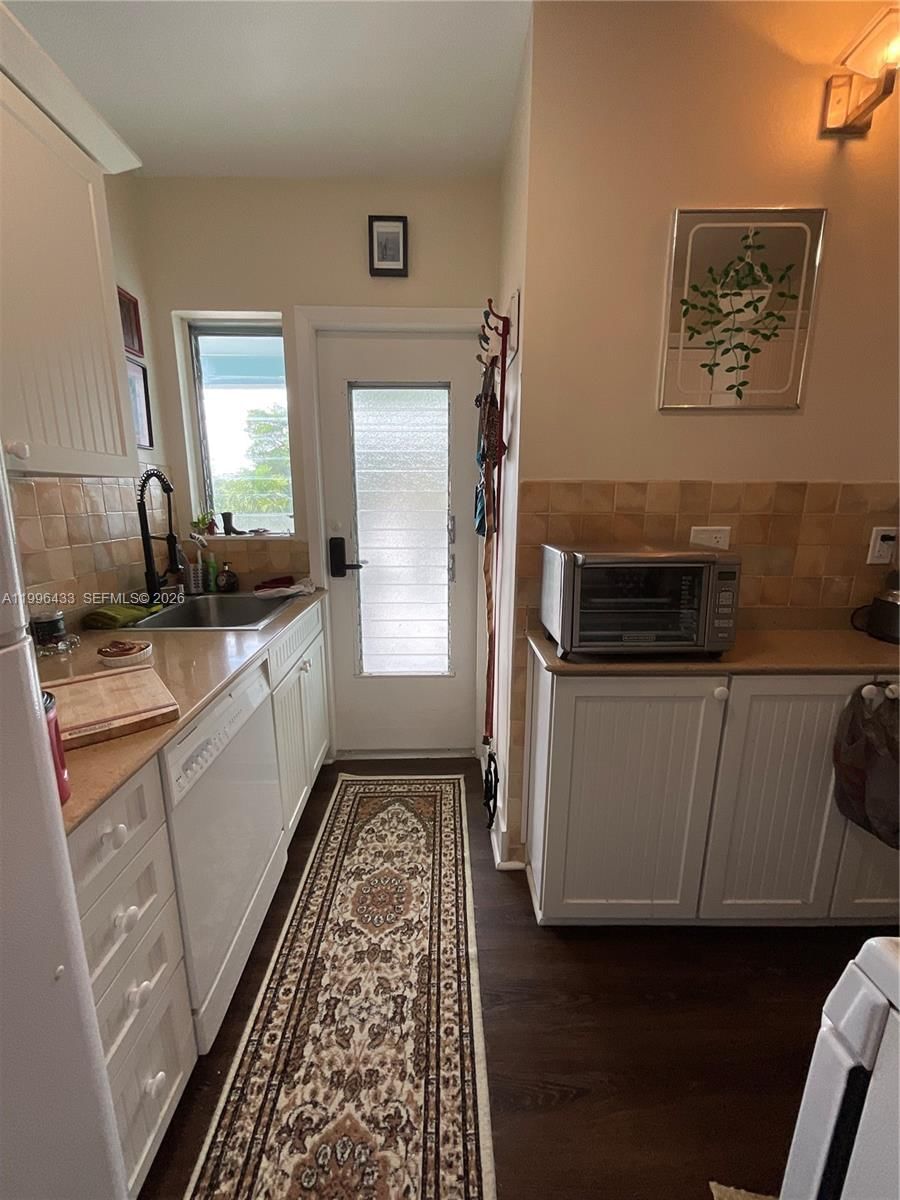 Real estate property located at 1004 Pennsylvania Ave #15, Miami-dade, Pen-ten Co-op Apts Inc, Miami Beach, FL